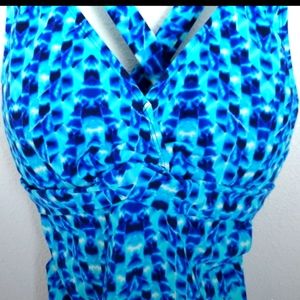 NWOT ATHLETA tie dye Water illusion padded tankini top